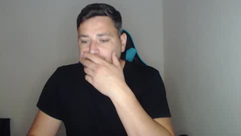 Snapshot of just_a_nice_guy_27 chatting on October 8, 11:19 am Alex online show from October 8, 11:19 am