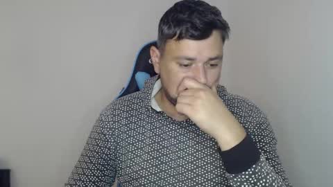 Snapshot of just_a_nice_guy_27 chatting on October 10, 11:20 am Alex online show from October 10, 11:20 am