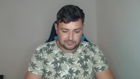 Snapshot of just_a_nice_guy_27 chatting on October 15, 11:21 am Alex online show from October 15, 11:21 am