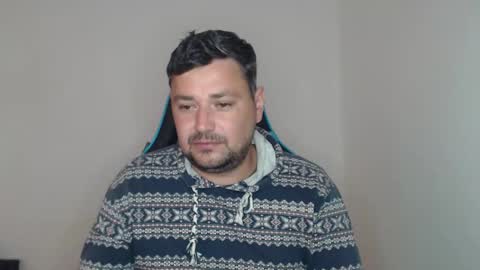 Snapshot of just_a_nice_guy_27 chatting on October 20, 11:21 am Alex online show from October 20, 11:21 am