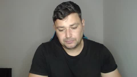 Snapshot of just_a_nice_guy_27 chatting on November 27, 11:23 am Alex online show from November 27, 11:23 am