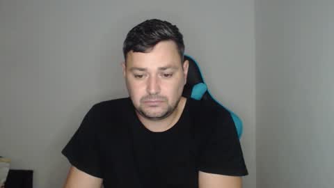 Snapshot of just_a_nice_guy_27 chatting on November 29, 11:24 am Alex online show from November 29, 11:24 am