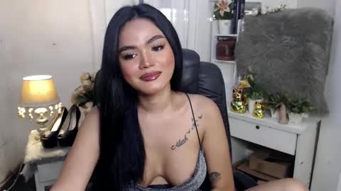 MY IG aleahgomez17 online show from December 13, 3:00 pm