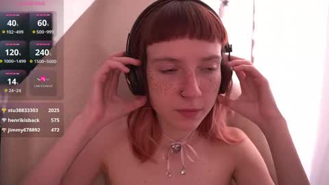 Snapshot of just_busking chatting on December 2, 7:36 am Julia online show from December 2, 7:36 am