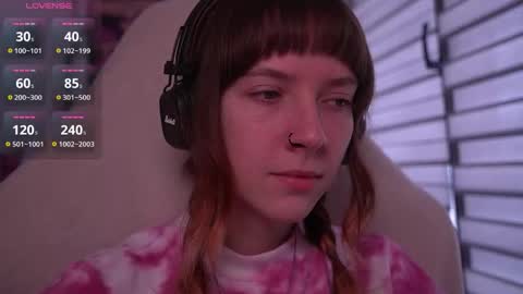 Snapshot of just_busking chatting on September 12, 6:13 am Julia online show from September 12, 6:13 am