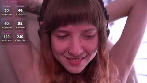 Snapshot of just_busking chatting on September 19, 7:10 am Julia online show from September 19, 7:10 am