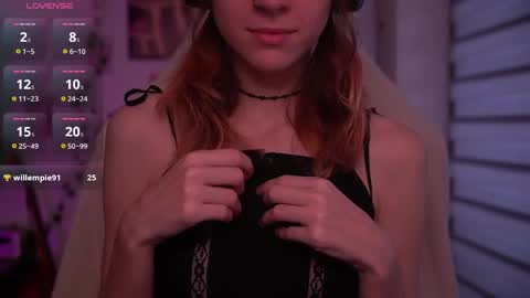 Snapshot of just_busking chatting on October 11, 7:29 am Julia online show from October 11, 7:29 am