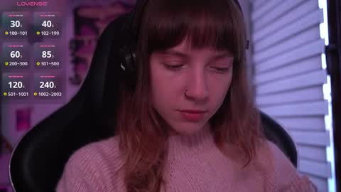 Snapshot of just_busking chatting on November 30, 9:35 am Julia online show from November 30, 9:35 am