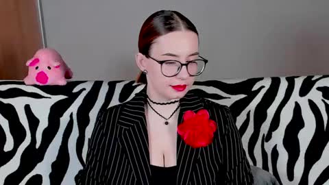 Snapshot of just_fucked chatting on February 22, 12:16 am Nika and Mark online show from February 22, 12:16 am