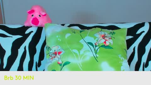 Snapshot of just_fucked chatting on February 22, 10:09 pm Nika and Mark online show from February 22, 10:09 pm