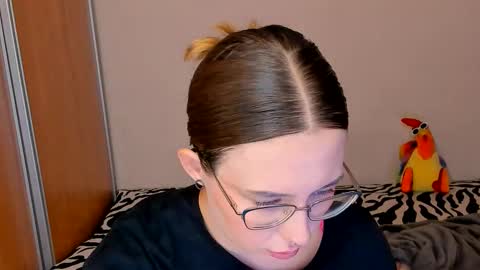 Snapshot of just_fucked chatting on September 12, 7:36 pm Nika and Mark online show from September 12, 7:36 pm