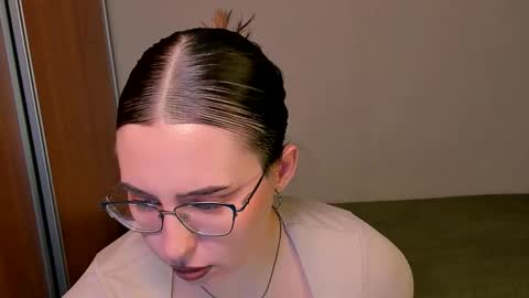 Snapshot of just_fucked chatting on November 27, 1:18 am Nika and Mark online show from November 27, 1:18 am