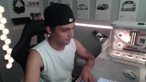 Rhys online show from November 14, 5:22 pm