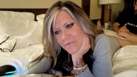 JusticeX 426 online show from November 14, 10:03 am