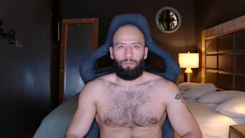 Justin online show from November 2, 11:12 am