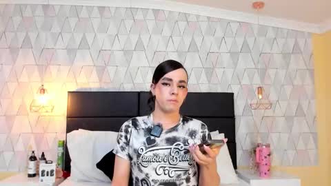 Justine online show from November 20, 3:18 am