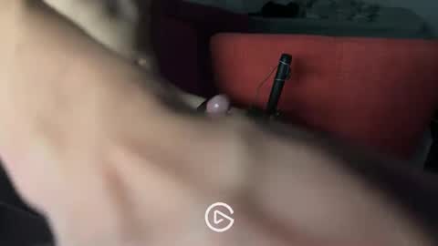 juuxxii online show from September 9, 7:13 pm