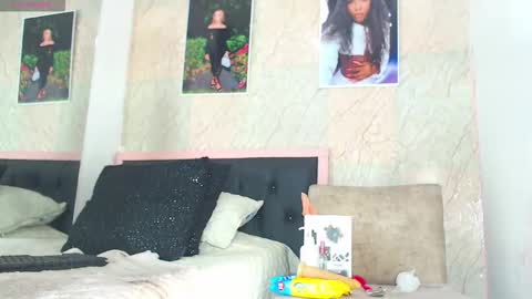 STORMI online show from November 23, 1:16 am