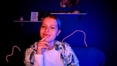 kaela_spell_ online show from October 12, 8:46 am