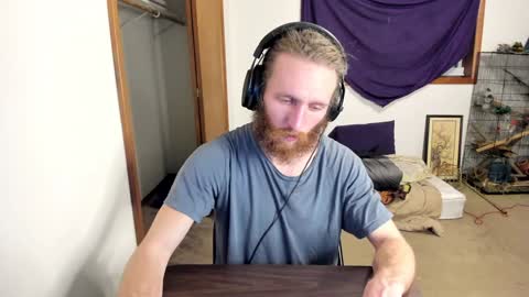 Kaiku77 online show from December 29, 7:39 am