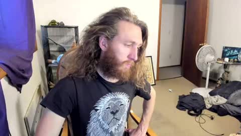 Kaiku77 online show from March 4, 8:05 pm