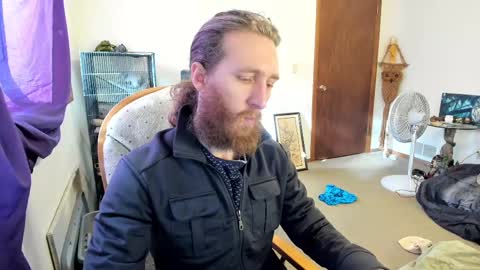 Kaiku77 online show from March 6, 9:31 pm