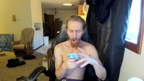 Kaiku77 online show from October 3, 4:37 pm