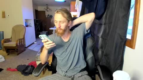 Kaiku77 online show from October 7, 7:11 pm