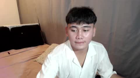 Snapshot of kaizou69 chatting on November 19, 4:23 am kaizou69 online show from November 19, 4:23 am