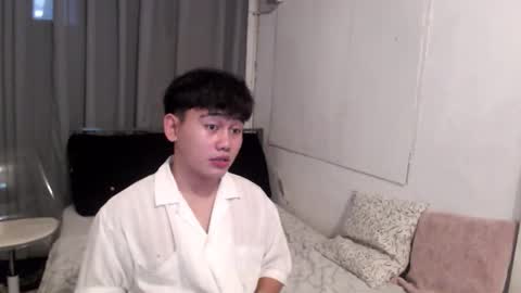 Snapshot of kaizou69 chatting on December 2, 4:51 am kaizou69 online show from December 2, 4:51 am