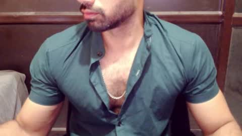 Vicky online show from October 17, 5:59 pm