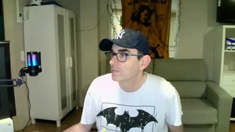 Snapshot of kalem48 chatting on March 9, 7:15 pm MusicMen49 online show from March 9, 7:15 pm