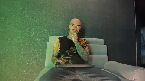 Kale online show from November 10, 10:58 am