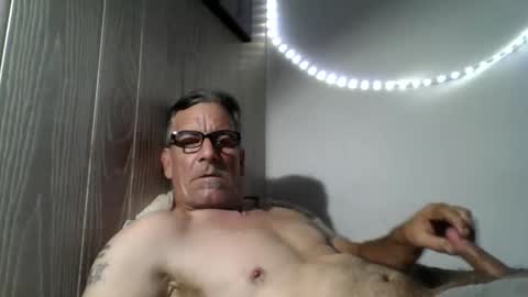 kalifornia91666 online show from October 31, 9:38 pm