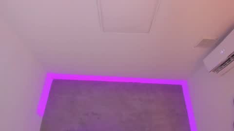 Carolina   online show from February 11, 4:02 pm