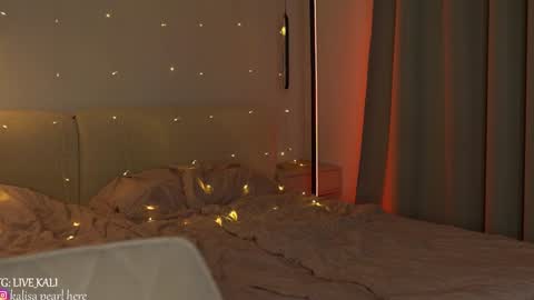 Please call me Kalisa online show from December 21, 7:49 pm