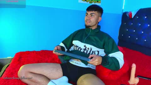 K A L I online show from December 4, 11:13 pm