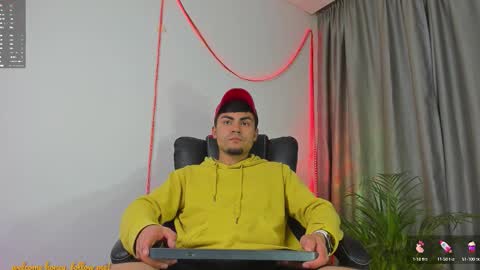 K A L I online show from October 6, 5:05 am