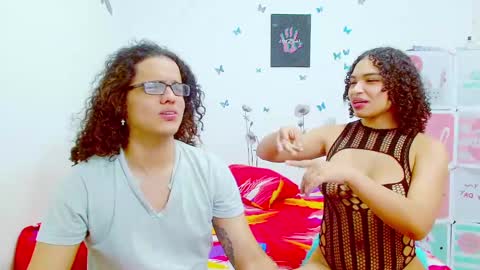 Dante and Carolina independient model online show from January 12, 12:07 am