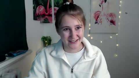 kamilla_love_ online show from October 25, 12:23 pm