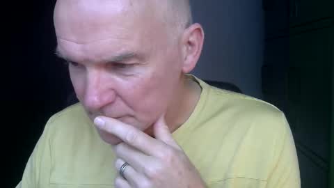 Robbie online show from November 8, 7:19 am