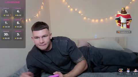 Karen and Sheldon online show from October 2, 11:39 am