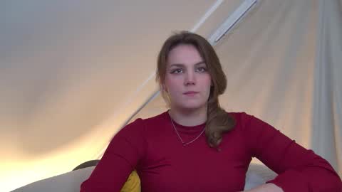 Karen online show from September 18, 6:43 pm