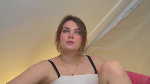 Karen online show from October 9, 6:39 pm