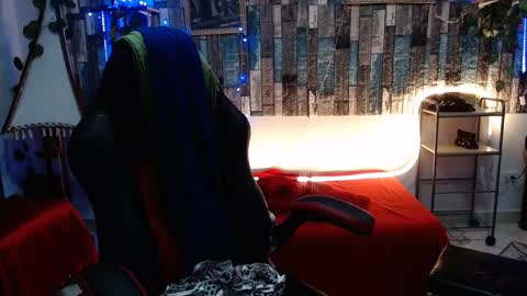 karima_sarabe online show from December 10, 1:00 am