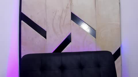 karina_aurora online show from March 8, 6:32 am