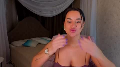 Snapshot of karina_blackberry chatting on December 16, 1:32 am your naughty Karina online show from December 16, 1:32 am