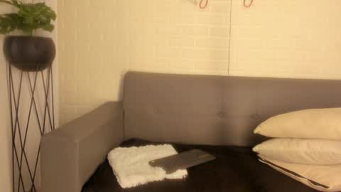 Kari online show from November 25, 11:32 am