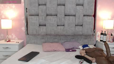 KarinaSimonz online show from December 29, 7:43 pm