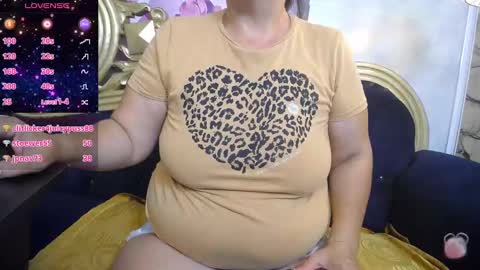 Karito online show from December 18, 8:36 pm